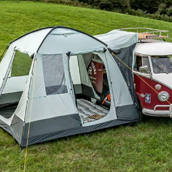 Tailgate tent