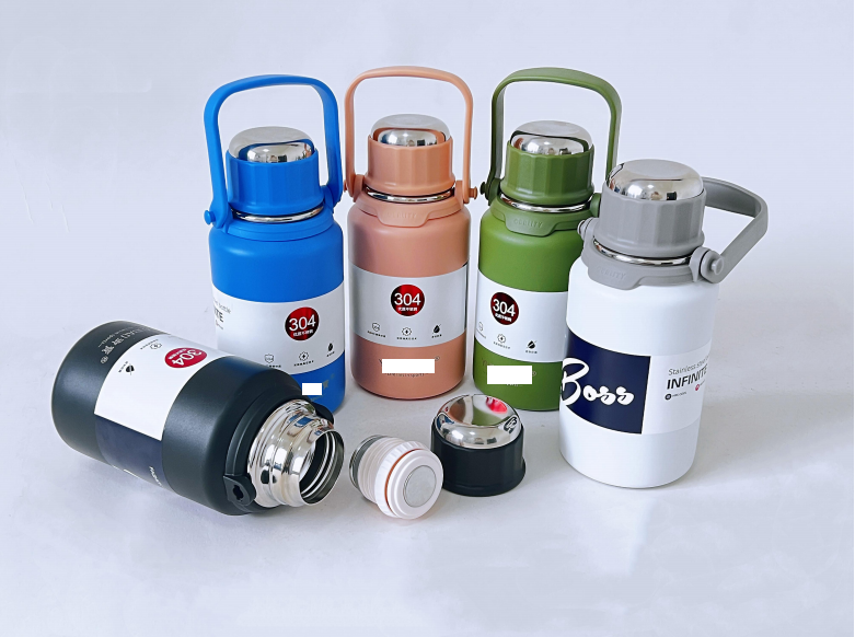 NO.38 vacuum tourist pot.jpg